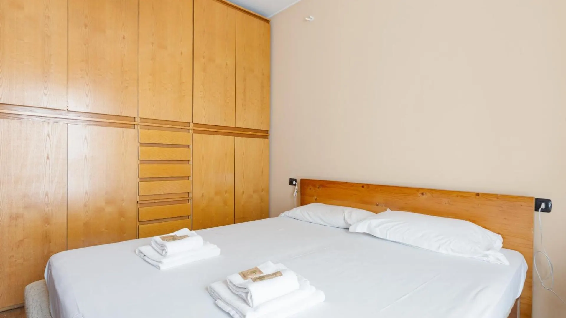 Apartment Bande Nere M1 Comfy Apt With Balcony Milan
