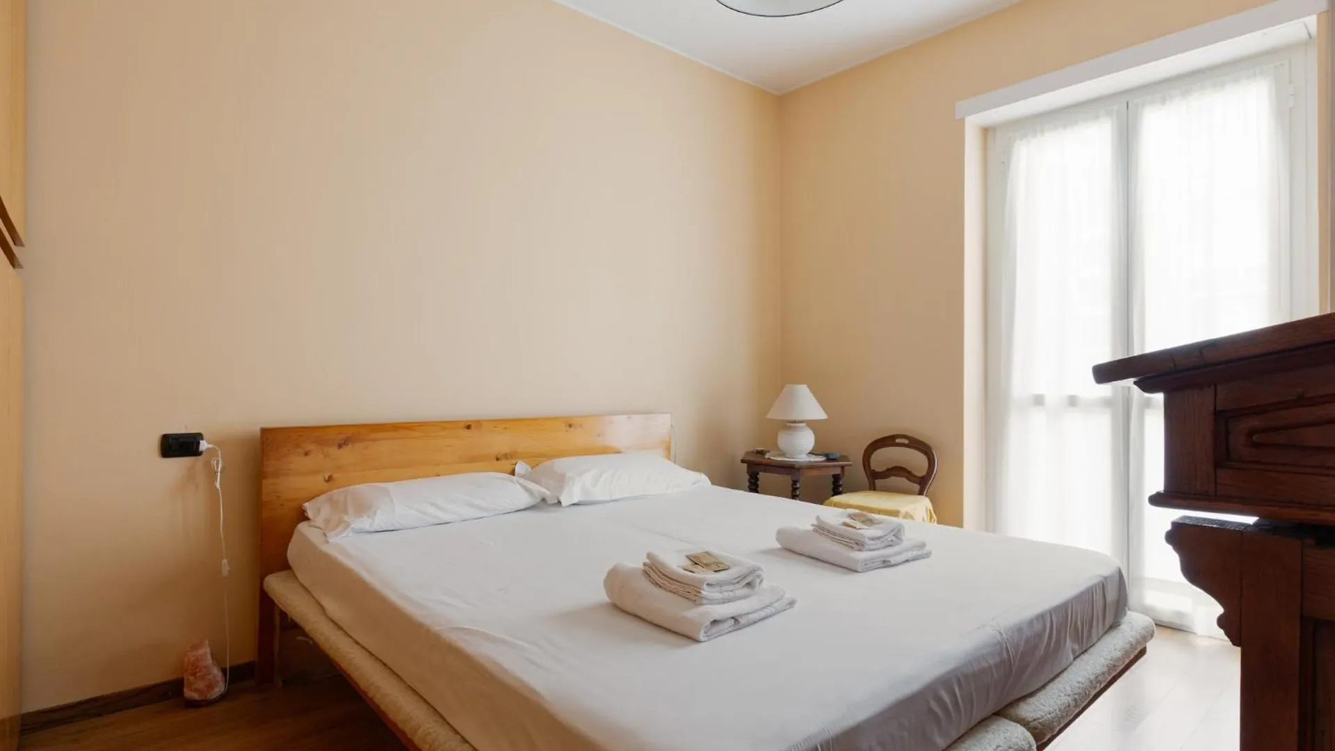 Bande Nere M1 Comfy Apt With Balcony Milan