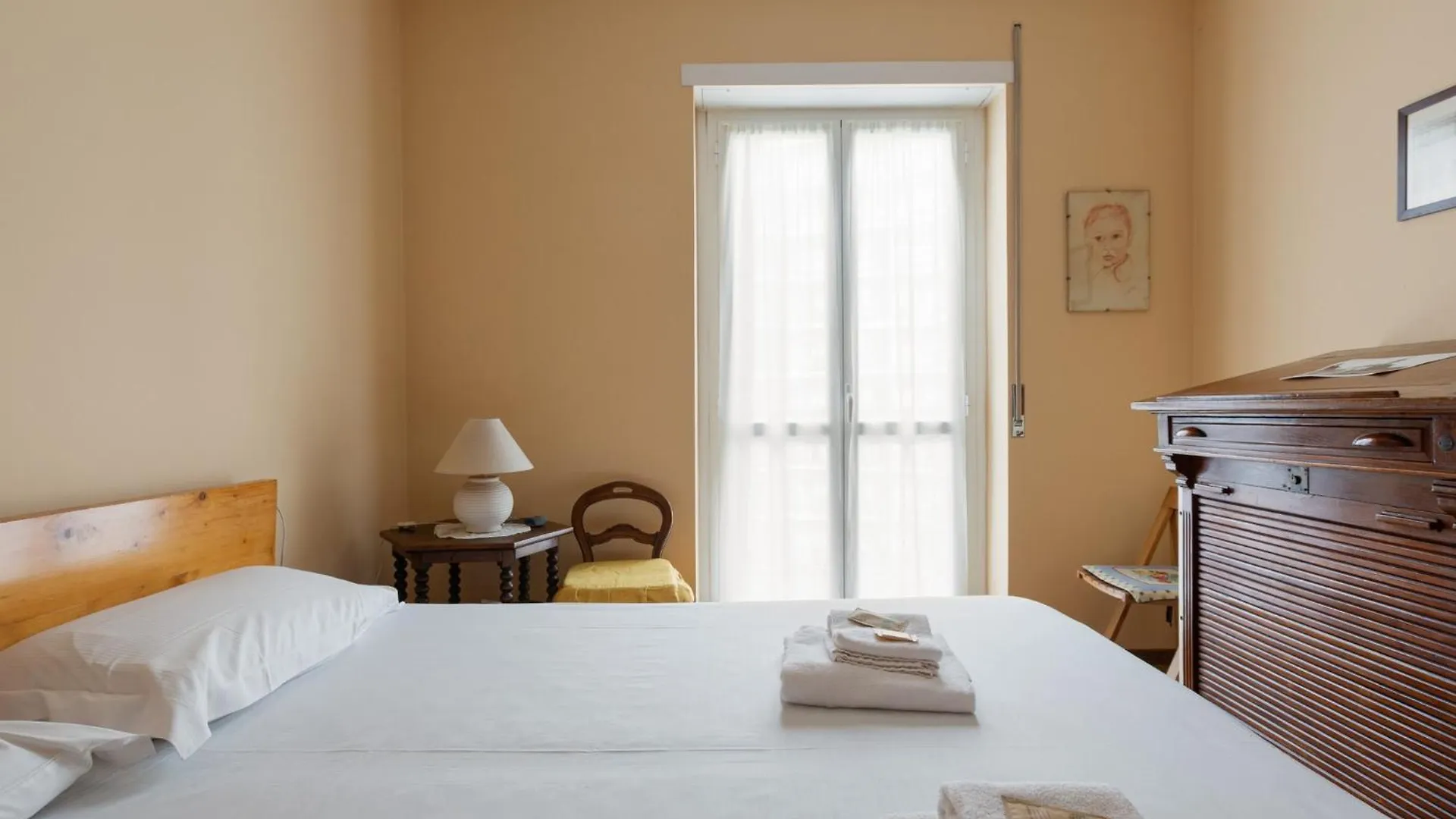 Bande Nere M1 Comfy Apt With Balcony Milan 0*,  Italy