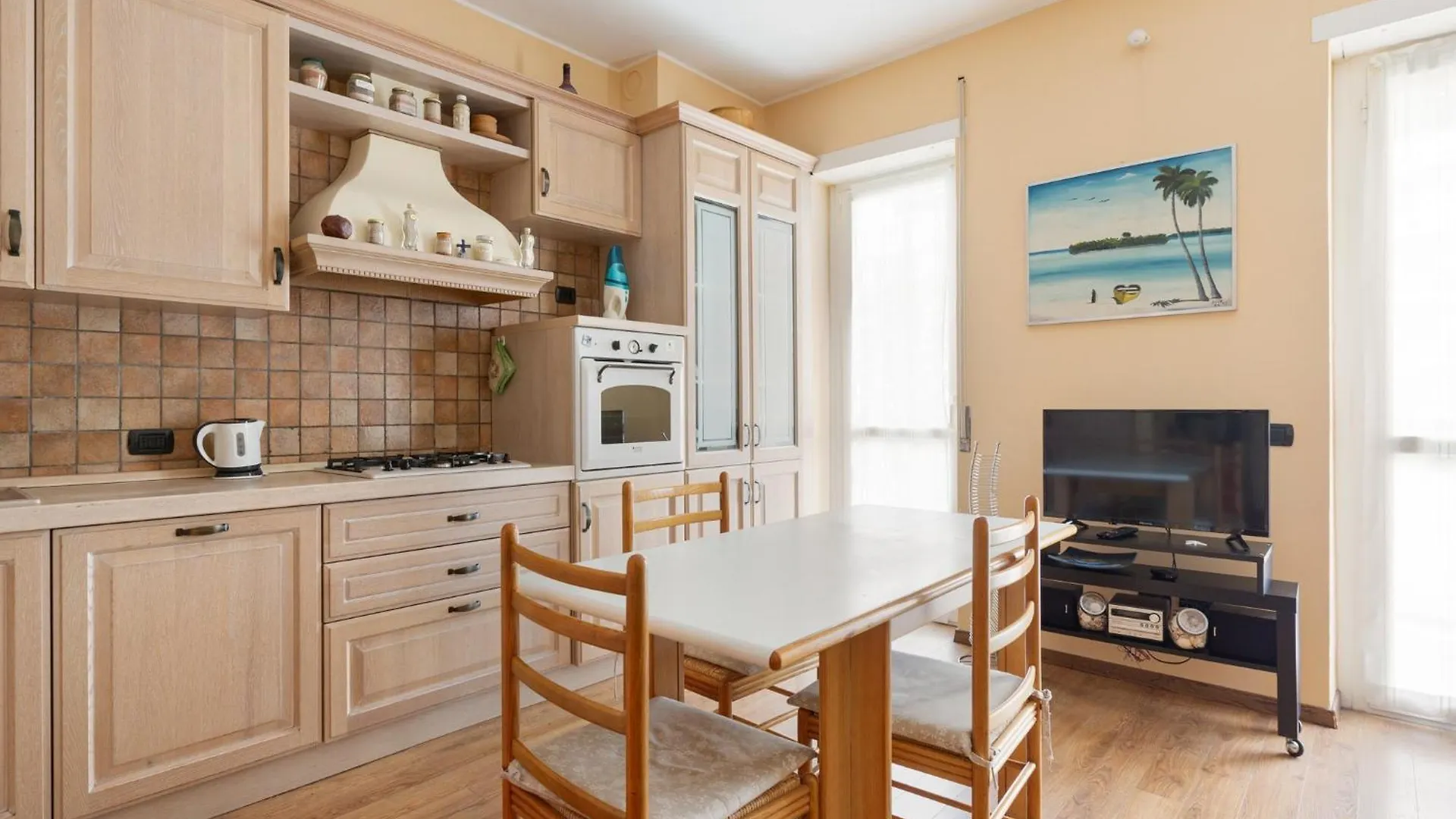 Bande Nere M1 Comfy Apt With Balcony Milan Apartment